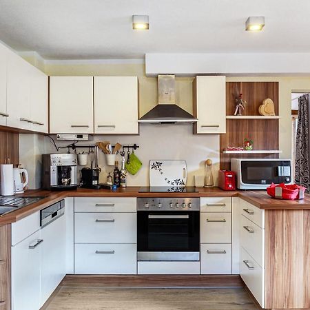 Ferienwohnung Galerie Kaiser Mayrhofen Ngoại thất bức ảnh
