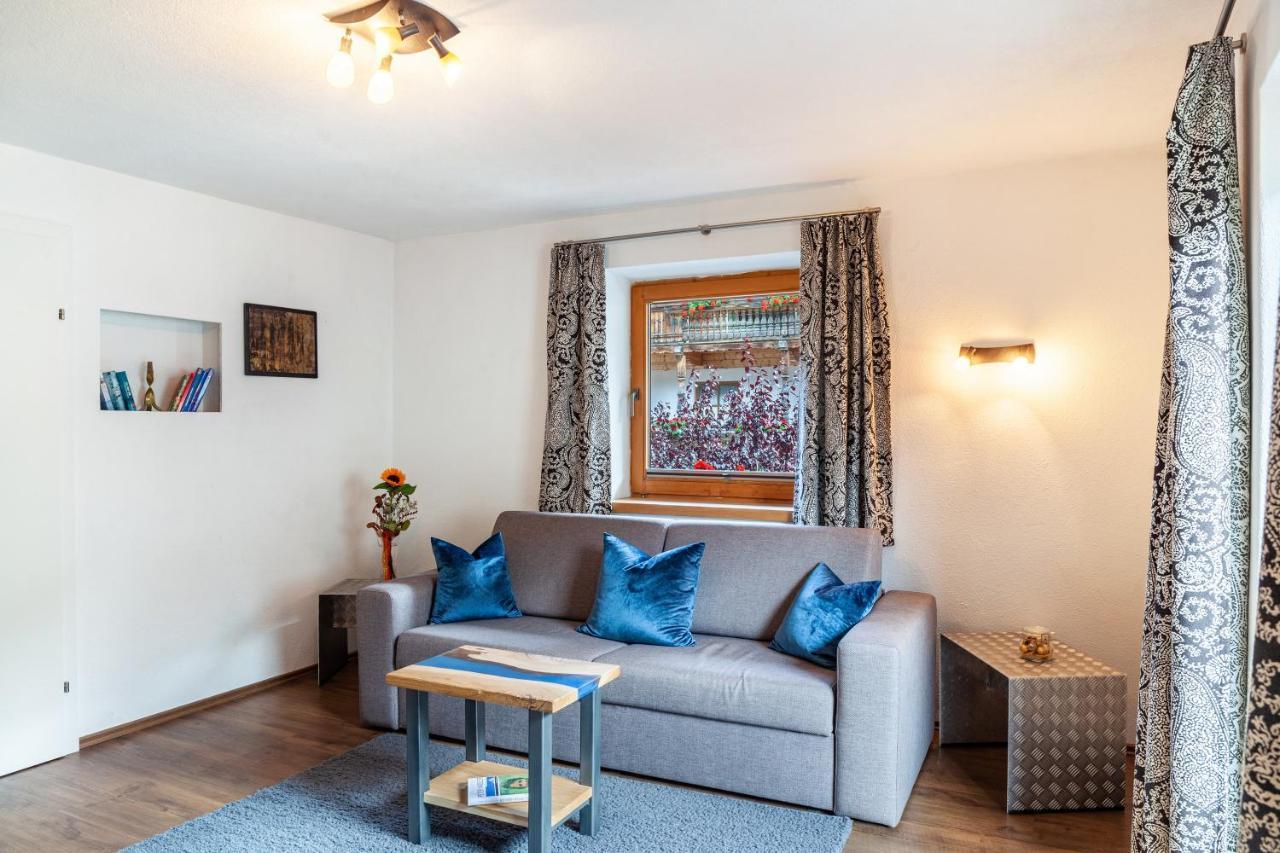 Ferienwohnung Galerie Kaiser Mayrhofen Ngoại thất bức ảnh