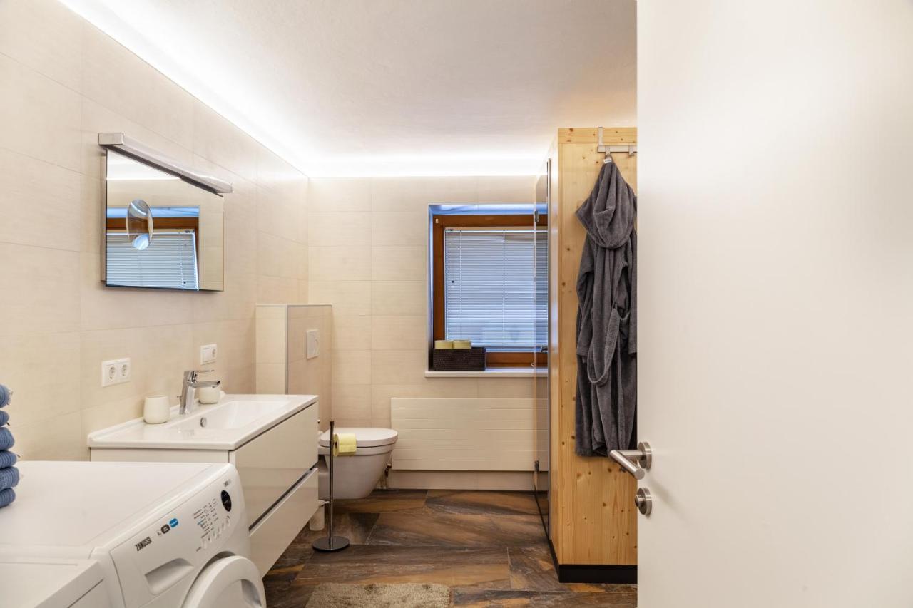 Ferienwohnung Galerie Kaiser Mayrhofen Ngoại thất bức ảnh